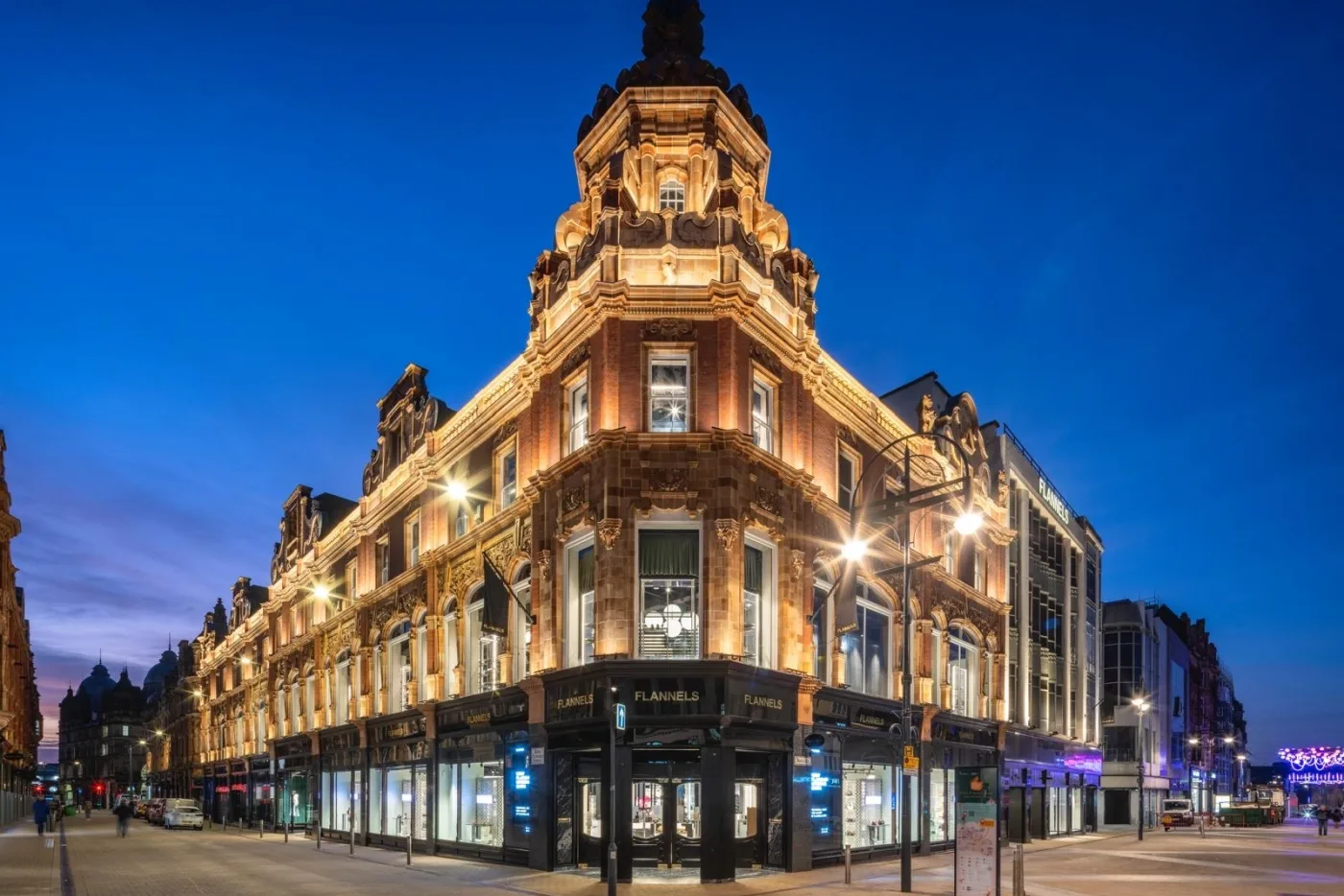 B2547890 2b00 4c2c aad0 ae174ee32904