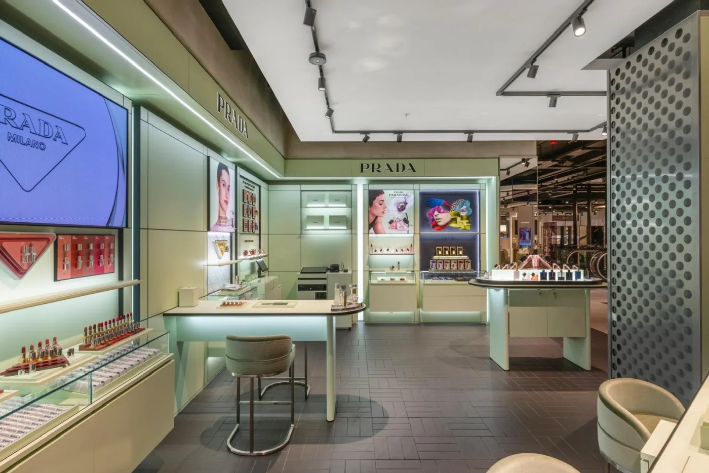 Eef95d97 8d1a 4294 b1aa 757de130cfec