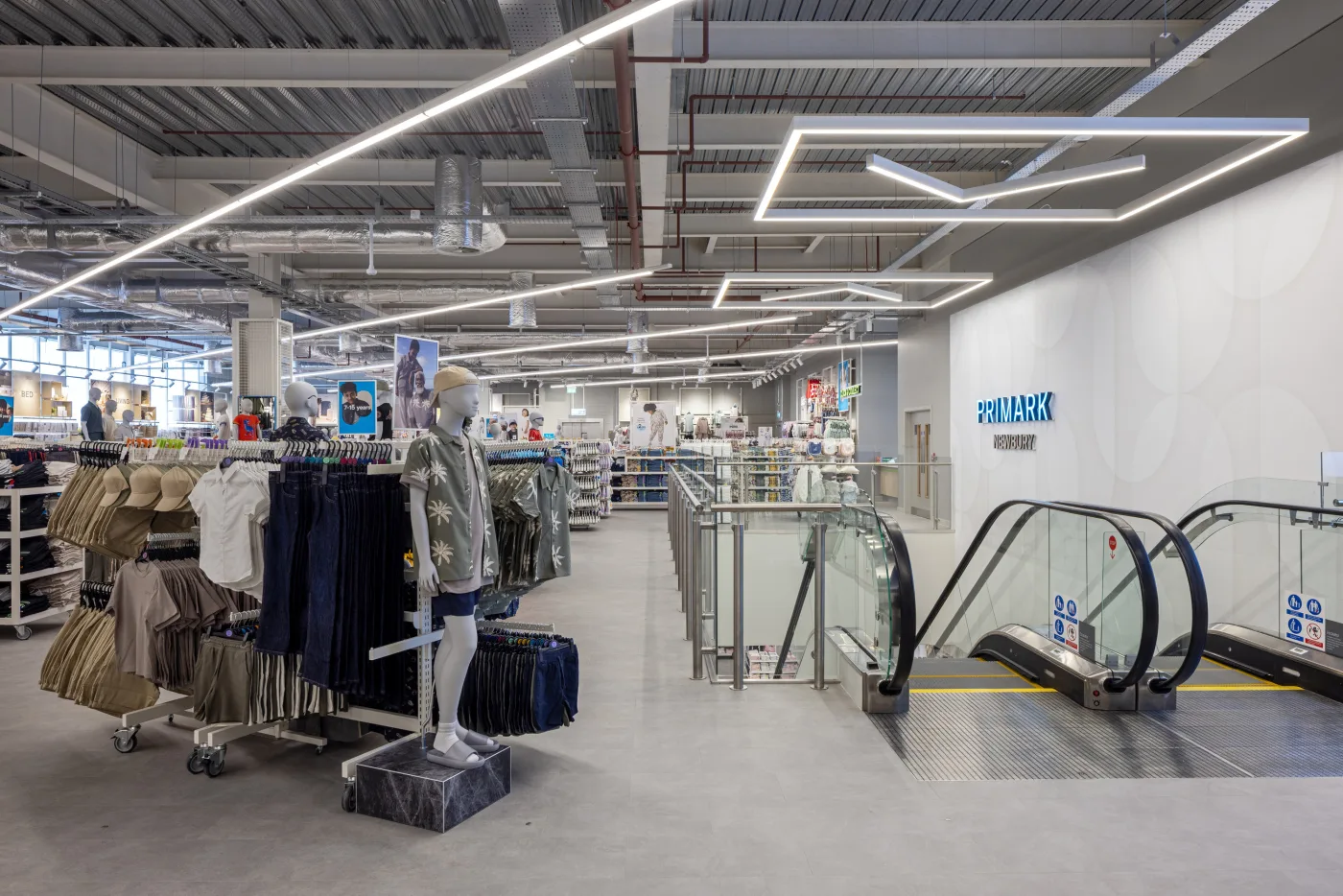 CL9 Newbury photo 26100