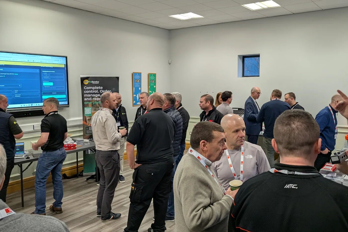 PXL 20251208 101617714