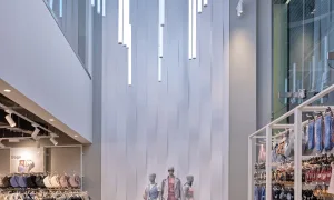 CL9 Stratford ext photo 22830