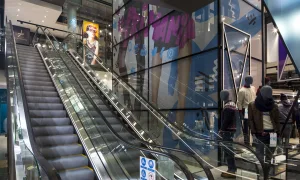 CL9 The Hague photo 7984 Escalators