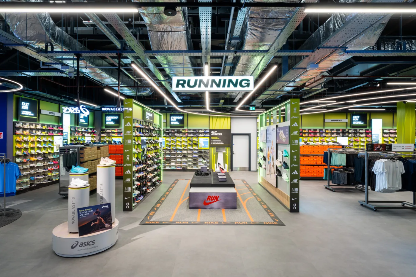 JSP5802 Sports Direct Dublin Joas Souza